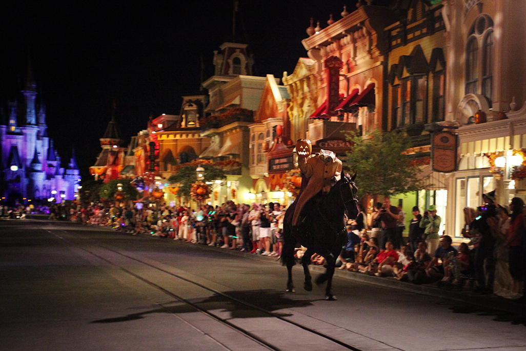 Rock-'n' Roller Coaster